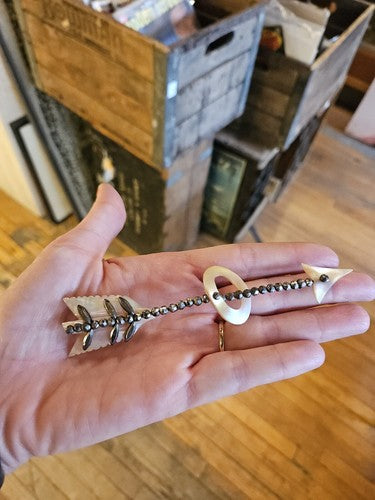Large and rare Victorian Arrow Brooch from Cut Steel and Mother of Pearl