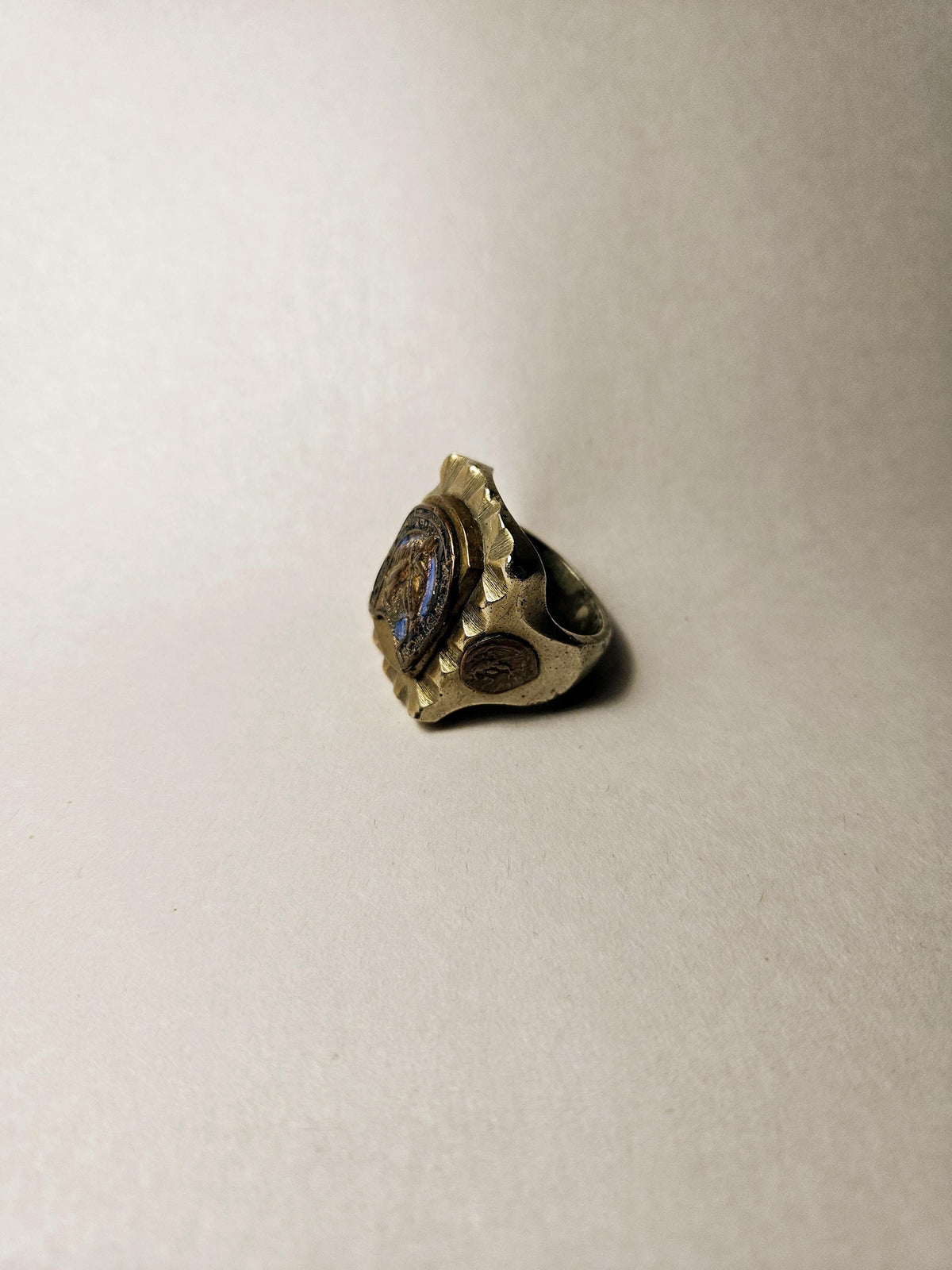 1940s Mens Mexican Biker Ring  knuckle Duster lucky horseshoe ring. size 11