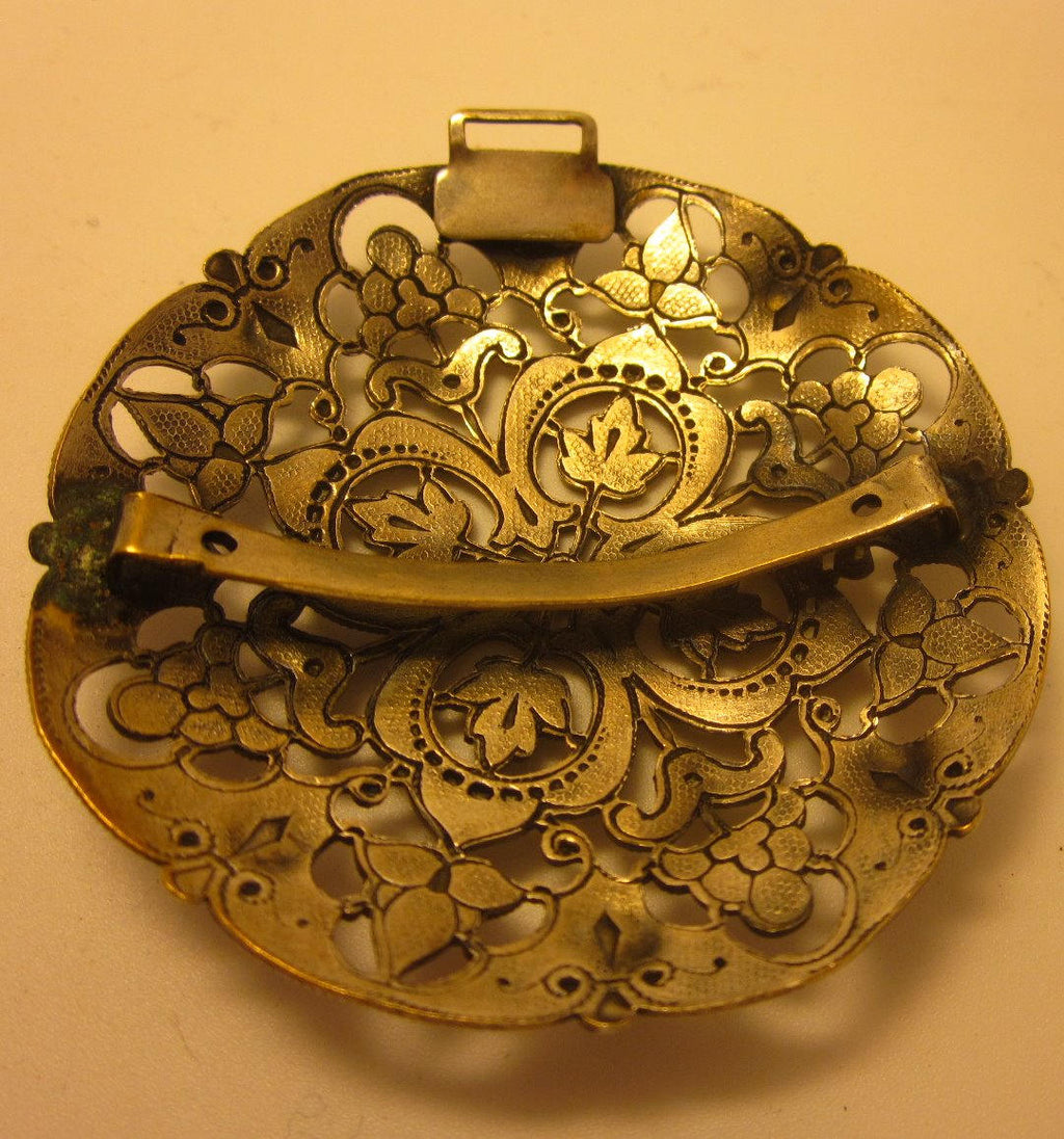 Vintage Heraldic belt buckle with Quatrefoil Oak Leaf Motif