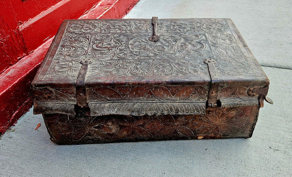 Antique Spanish Colonial Petaca Tooled Leather Coffer Box Trunk 18th Century