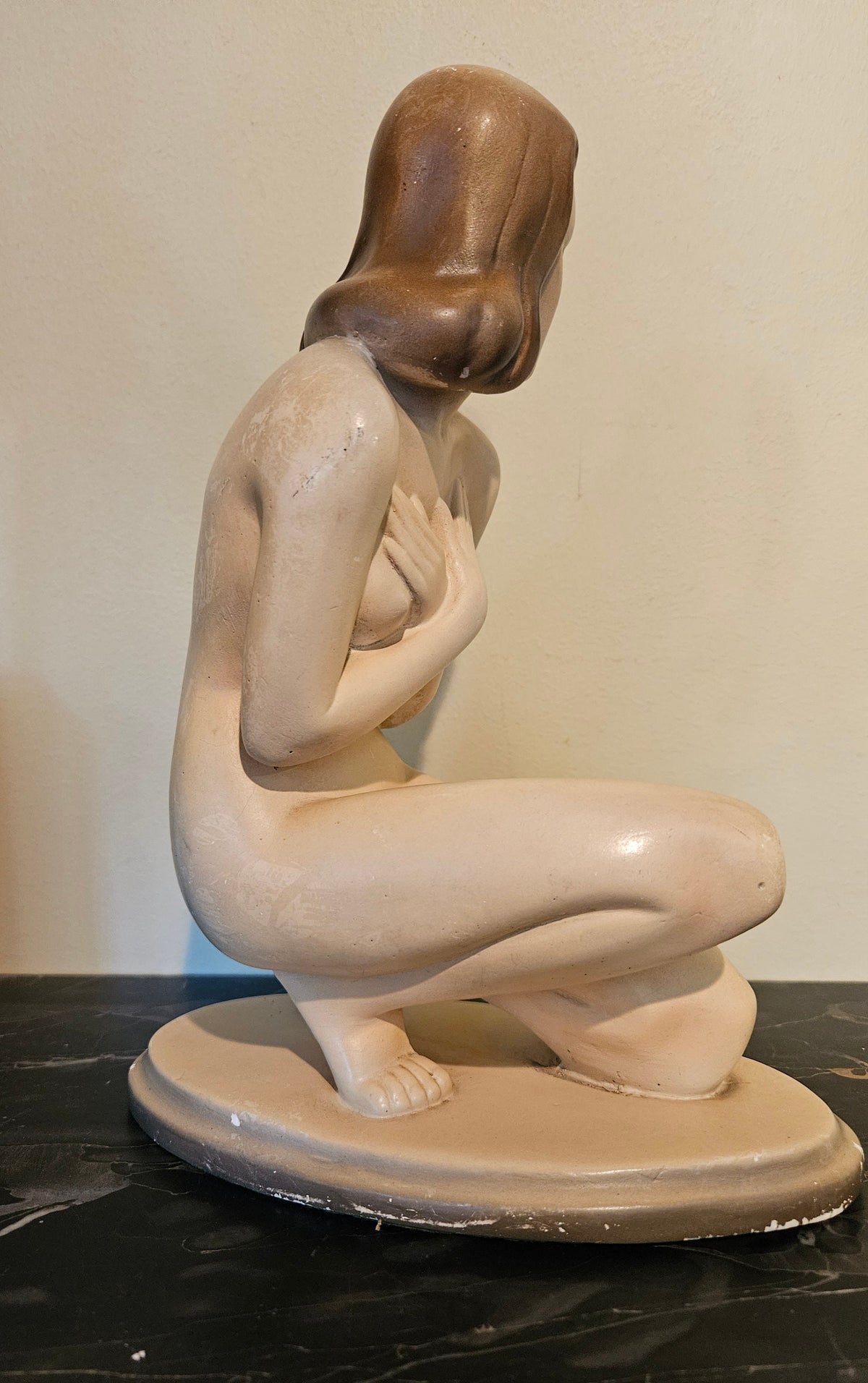 Vintage 1940s pin up nude sculpture. Plaster Veronica Lake look alike!