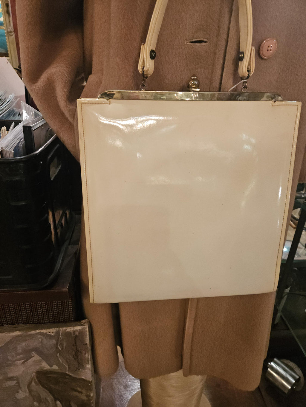 1960s Vintage Handbag: Faye Mell Fleurette Miami, Cream Vinyl, Celluloid Frame