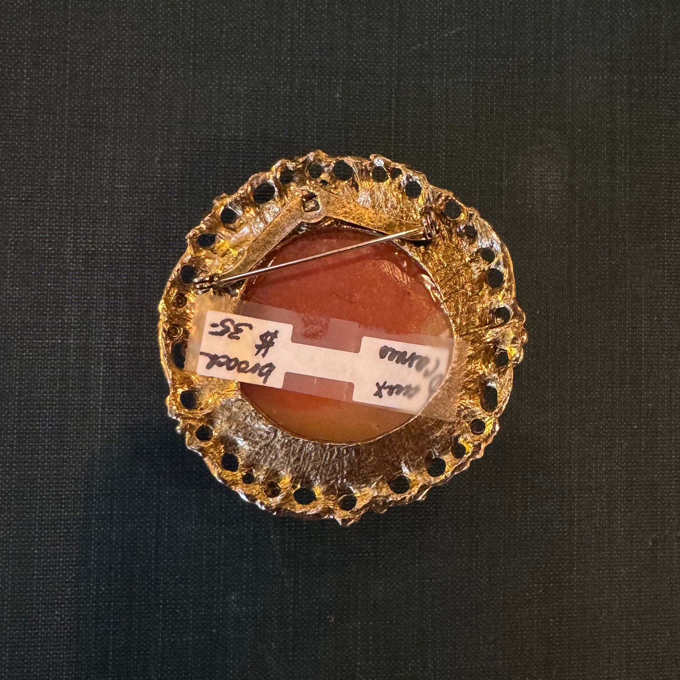 Vintage mid century faux cameo resin brooch with courting scene themed