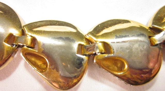 Vintage Goldtone Rhinestone Shell Linked Bracelet