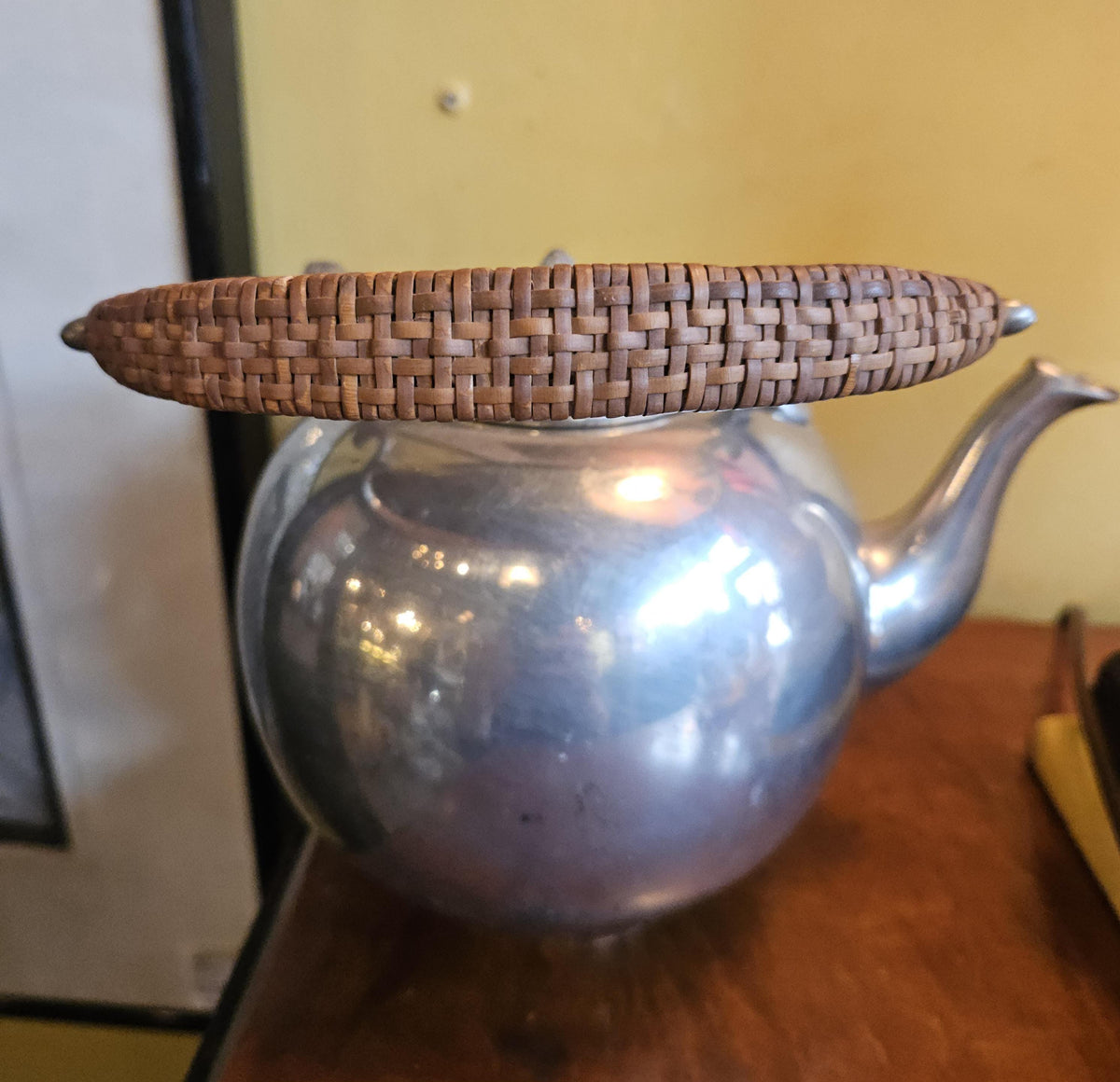 Vintage Mid Century 1969 Svensk Tenn Stockholm Pewter Teapot.