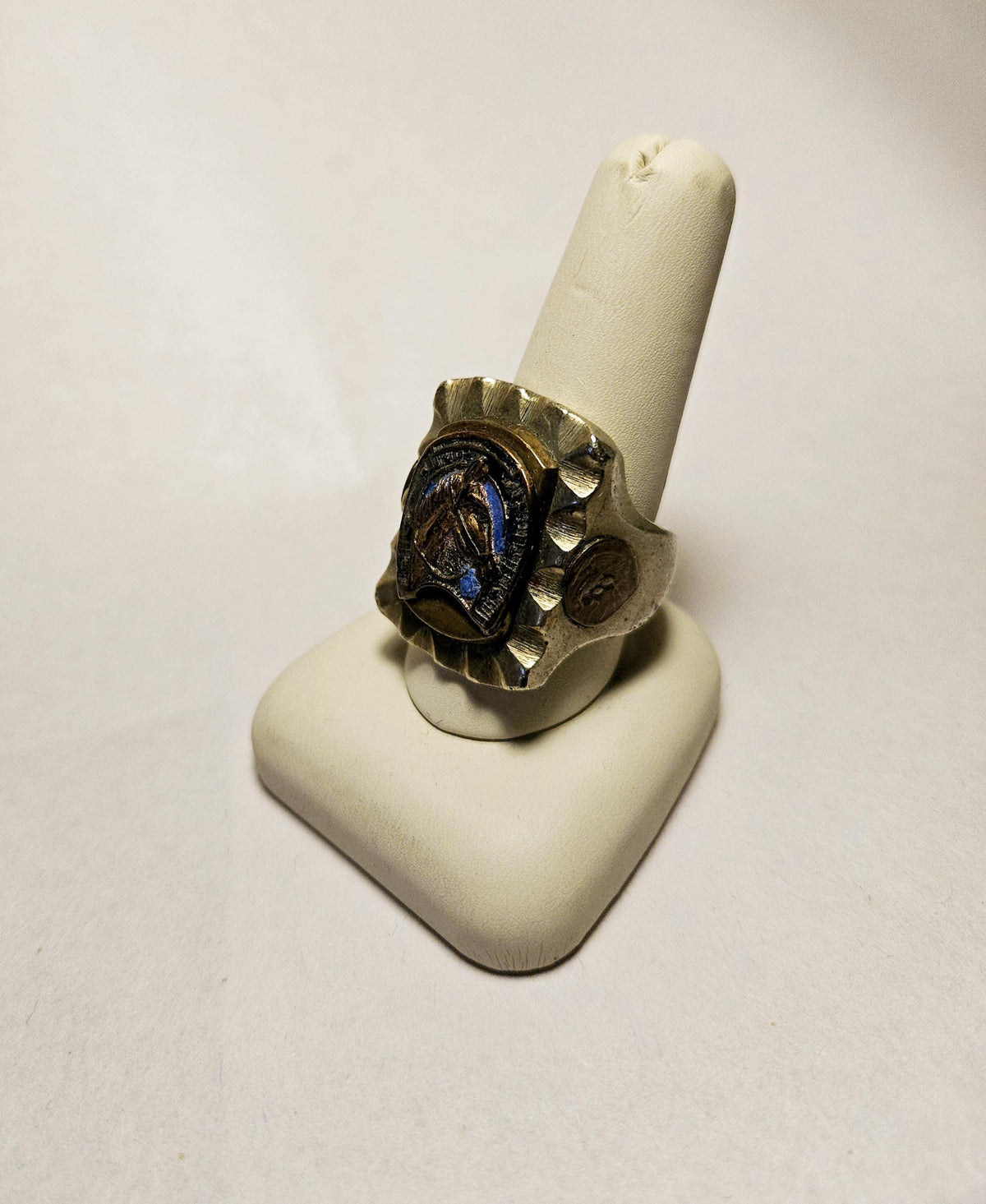 1940s Mens Mexican Biker Ring  knuckle Duster lucky horseshoe ring. size 11