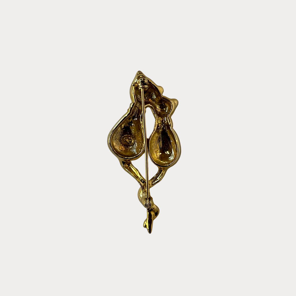 Intertwined Kitties Brooch