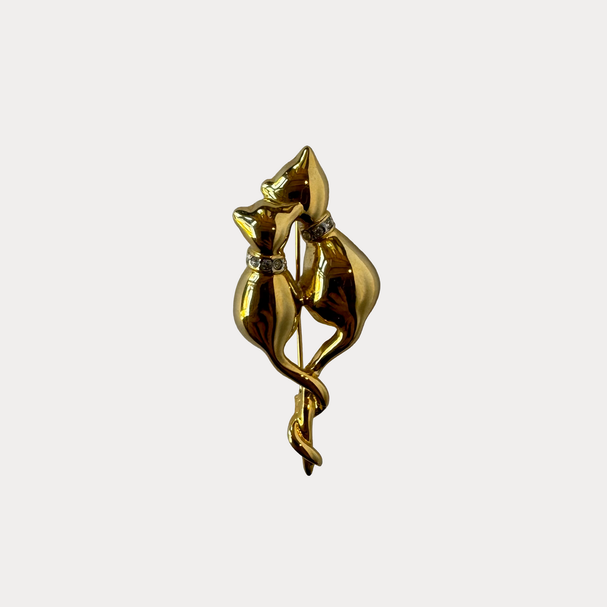 Intertwined Kitties Brooch